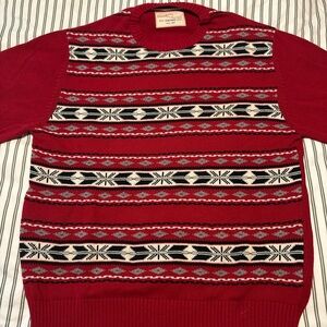 Red Patterned Sweater - weatherproof - large
